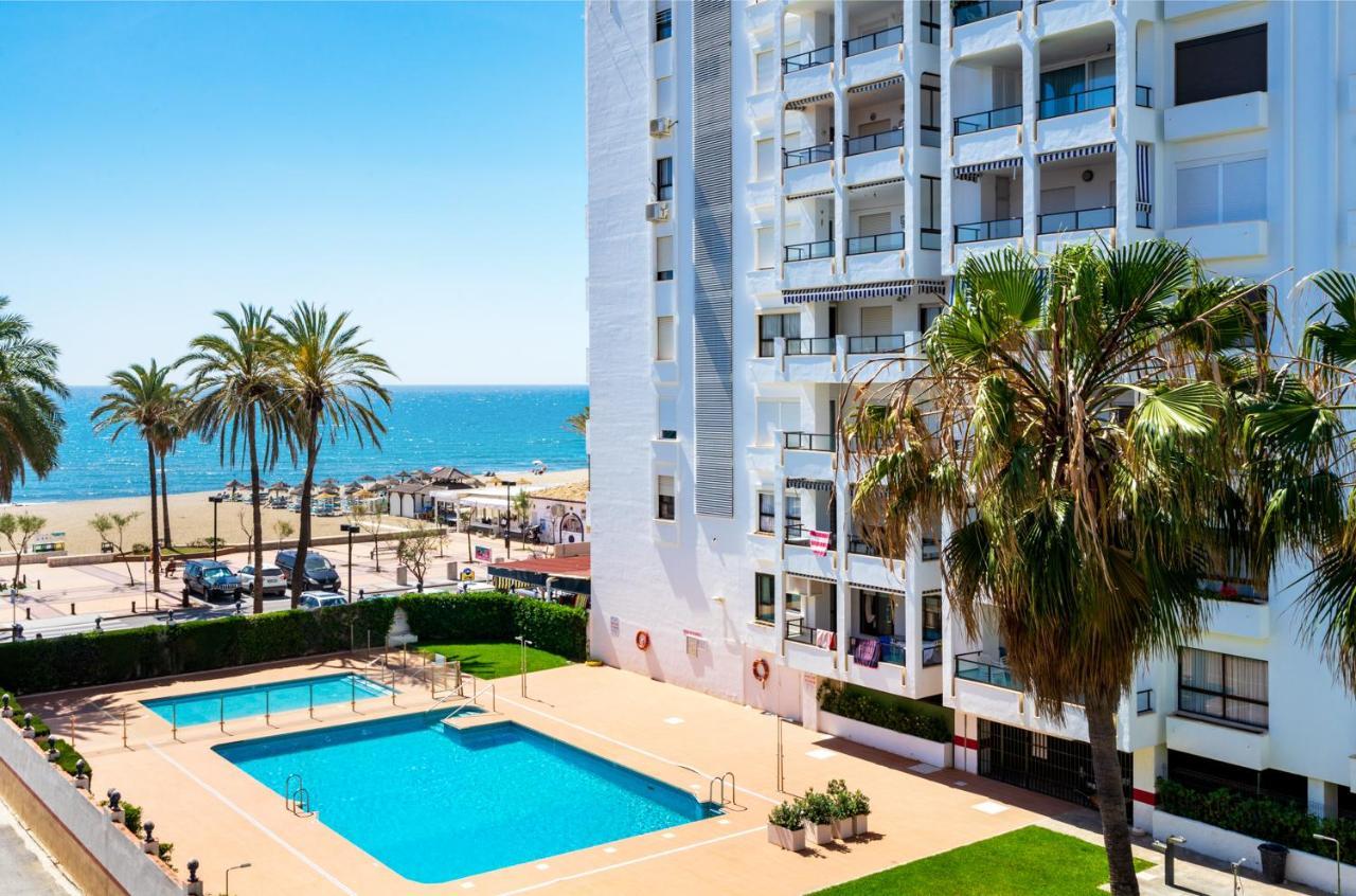 פואנגירולה Beachfront Seaview Apartment In Los Boliches By Costarentals - Ref 141 מראה חיצוני תמונה